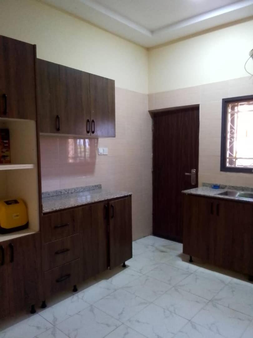 Dumeros Abuja Kültér fotó